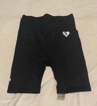 Women's Best Power Seamless Cycling Shorts Black Size M - $20 (48% Off  Retail) - From Melanie