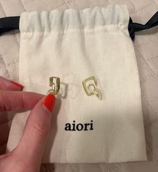 Aiori Gold Square Hoops Clip-On Earrings - $10 (75% Off Retail) - From  Isabelle