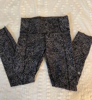 Lululemon Leggings With Pockets Size 6 - $75 - From Alexa