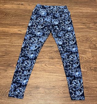 LulaRoe Patterned Buttery Soft Leggings