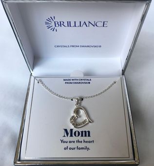 Brilliance “Mom” heart necklace 