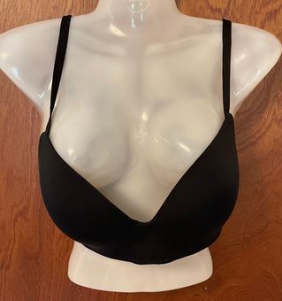 Victoria's Secret bra size 36C/ D80 Black - $8 (78% Off Retail) - From  Monique