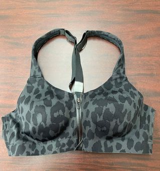 Victoria's Secret Knockout Front Close Sports Bra in Leopard Print Size 34B  Black - $25 - From Hailey