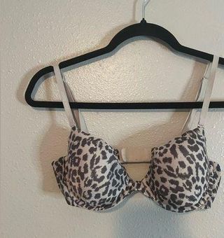 Victoria's Secret Victoria secret lined Demi bra Black Size undefined - $21  - From Alexis