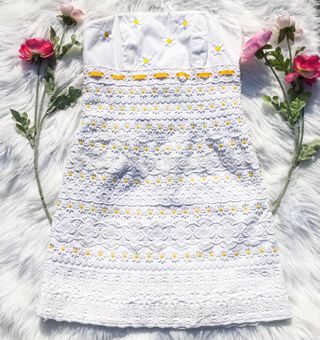 lilly loves lace