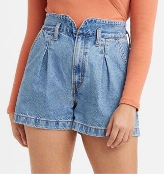 Levi's – High Rise – Mom Shorts