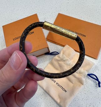 LV Confidential leather bracelet