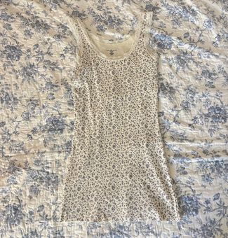 Brandy Melville Ronnie V-Neck Lace Tank