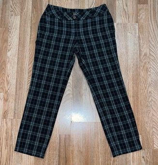 Capris By White House Black Market Size: 2