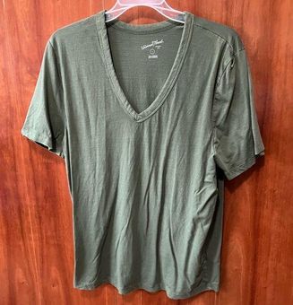 Universal Thread T-Shirt (Size XL)