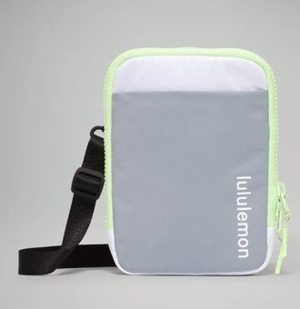 Lululemon Easy Access Crossbody Bag