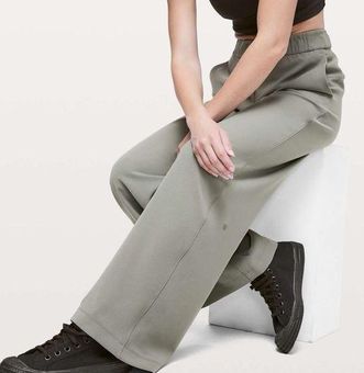 Lululemon + On the Fly Wide-Leg Pant