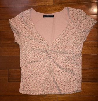 Brandy Melville Rare Floral Gina Top - $38 - From Leyla