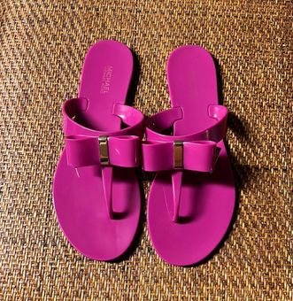 Hot pink sale michael kors sandals