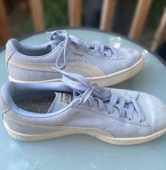 Puma suede baby blue sneakers Size 9 