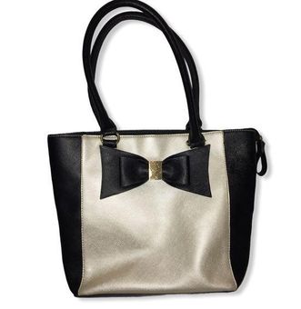Apt 9 2025 brooklyn bow tote