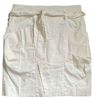 White House Black Market BCBGMaxAzria White High Waist Pleated