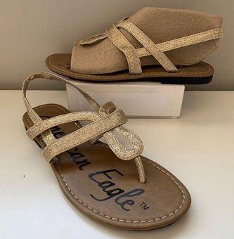 American Eagle size 6.5 gold sparkles flat thong strappy sandals