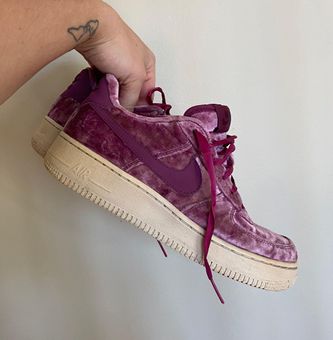 Onafhankelijk Assortiment Gorgelen Nike Air Force 1 Pink Velvet Size 8 - $73 (39% Off Retail) - From Caroline