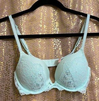 Victoria's Secret Women's Push-Up Bra Size 34B rhinestones