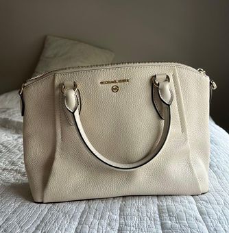 White Michael Kors Bags: Shop up to −63%