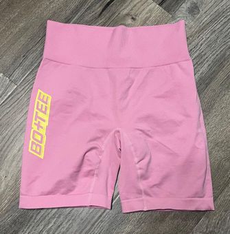 Bo + Tee Pink Seamless Biker Shorts Size M - $20 (44% Off Retail) - From  Brooke