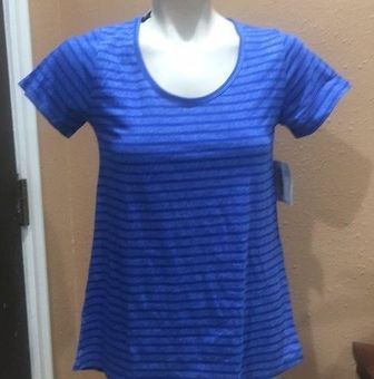 LuLaRoe Classic Tee  Classic tee, Lularoe classic tee, Lula roe outfits