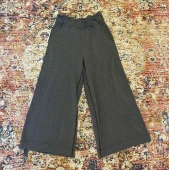 Lululemon Wide Leg Crop Sweatpants Size 2 - $33 - From Maryclare