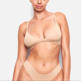 SKIMS fits everybody TRIANGLE BRALETTE NWT CLAY Size XS - $29 New With Tags  - From Cutie