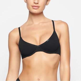 Skims Logo Underwire Demi Bra • See the best prices »