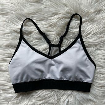 VS PINK Ultimate Lightly Lined Sports Bra