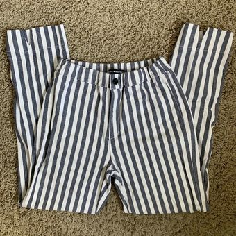 Brandy Melville Capri striped pants size 0 linen blend - $15 - From JoeBooh