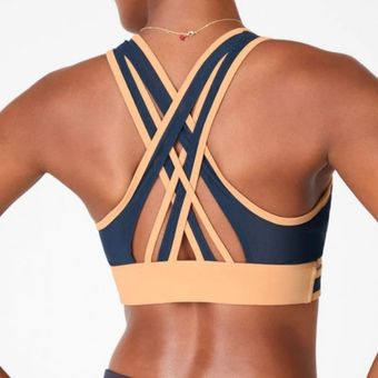 FAYE - Cut-Out Sports Bra