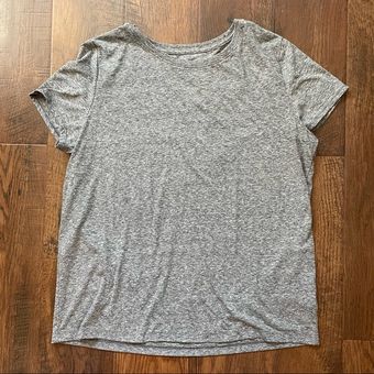 Universal thread t sales shirt Universal thread t sales shirt