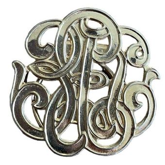 Vintage scarf clip- gold toned knot designed - $11 - From TheDesign