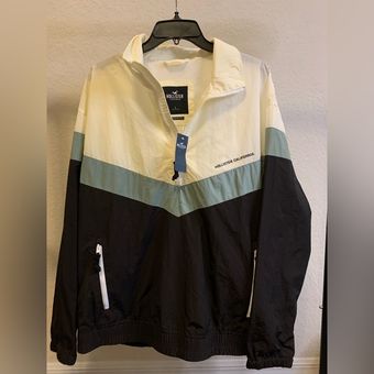 Hollister epic deals flex windbreaker