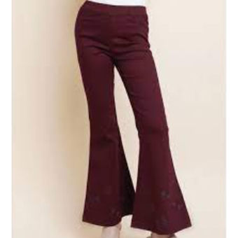 Umgee Burgundy Floral Embroidered Bell Bottom Pull-On Jeans Women's Medium  Size 8 - $19 - From May