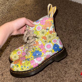 Vintage floral shop doc martens