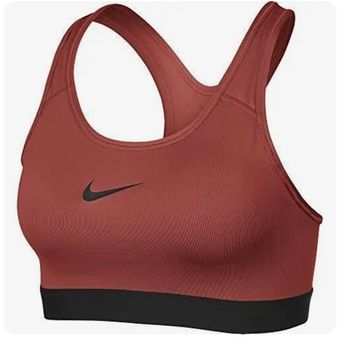 Nike Classic Padded Women's Medium-Support Sports Bra