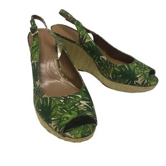 Tahari wedges clearance