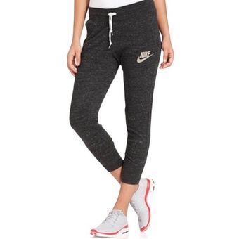 Nike Women's Sportswear Gym Vintage Capri Joggers - $28 - From Nadine