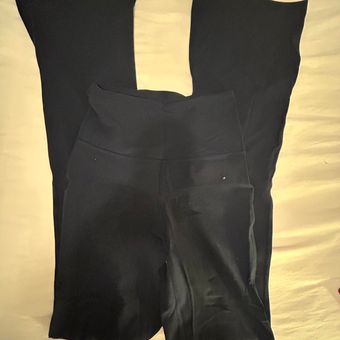 Lululemon Navy Flared Leggings Size 2 - $90 - From Vivian