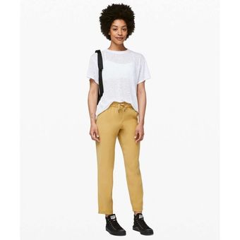 Lululemon On the Fly 7/8 Pant in Vintage Gold Mustard Yellow