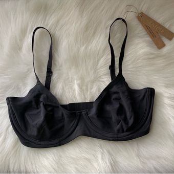 SKIMS Underwire Bra BR-UWR-2293) NWT Size undefined - $35