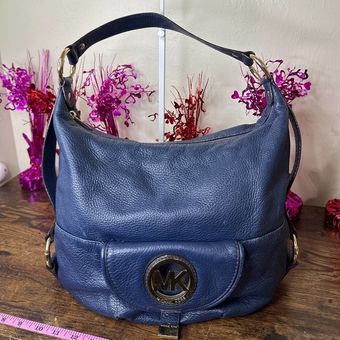 Michael Kors Fuschia Purse  Navy leather bag, Michael kors bag, Purses  michael kors