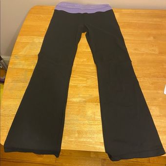 Lululemon groove yoga pants with purple waistband Black Size 6