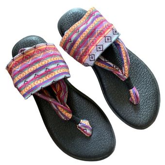 Sanuk Yoga Sling Slip On Sandals size 6 yoga mat boho hippie