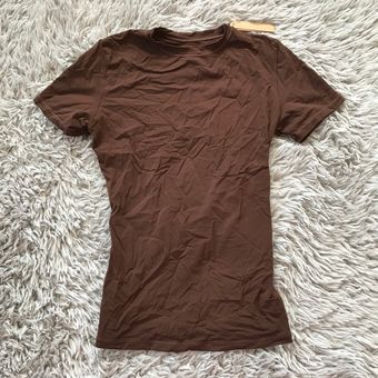 SKIMS Fits Everybody T-Shirt in Cocoa XS - $60 New With Tags - From Matilda