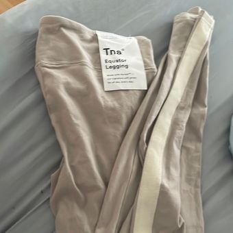 Aritzia TNA Leggings