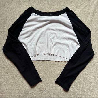 Brandy Melville Bella Cropped Long Sleeve Top